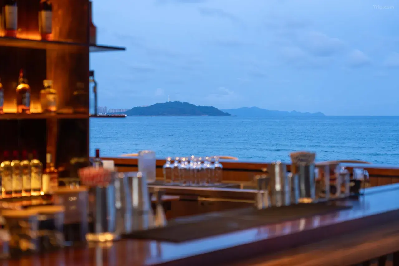 Beach Bar